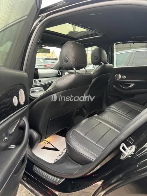 Mercedes E 200 2020 Black Used for Sale - 4