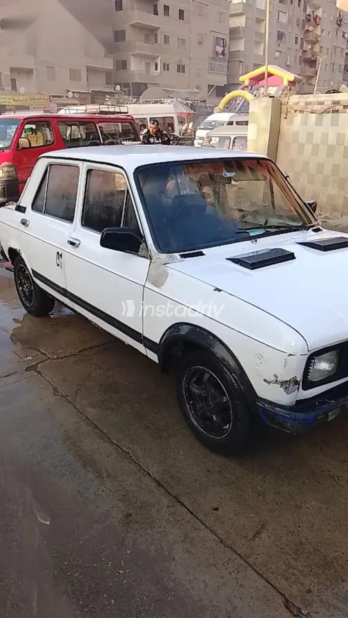 فيات 128 1979 أبيض مستعملة للبيع - 9