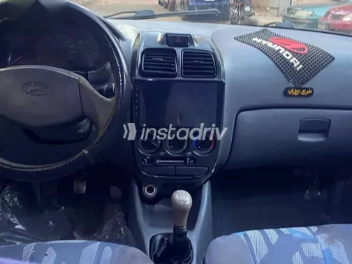 Hyundai Verna 2014 Gray Used for Sale - 5