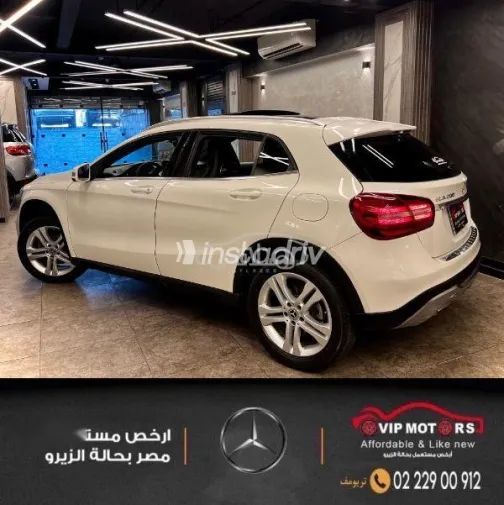 مرسيدس GLA 2018 أبيض مستعملة للبيع - 4