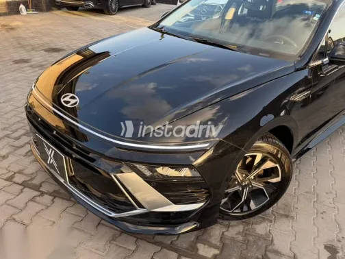 هيونداي سوناتا 2025 أسود جديدة للبيع - 2