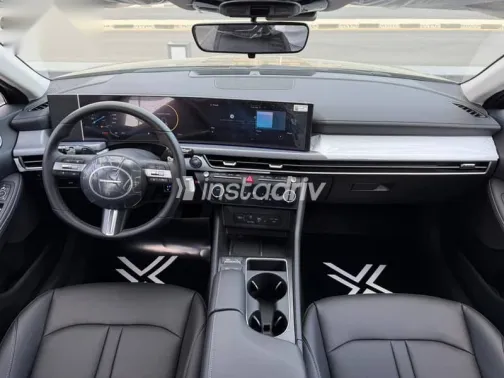 هيونداي سوناتا 2025 أسود جديدة للبيع - 6