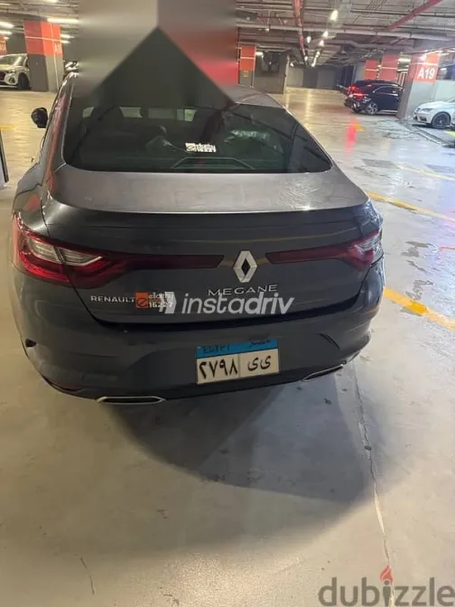 رينو ميجان 2023 أزرق غامق مستعملة للبيع - 3