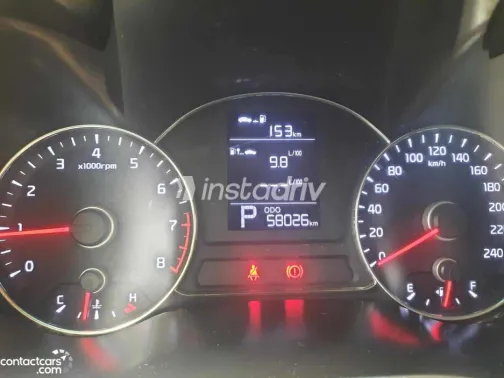 كيا سيراتو 2017 أبيض مستعملة للبيع - 2