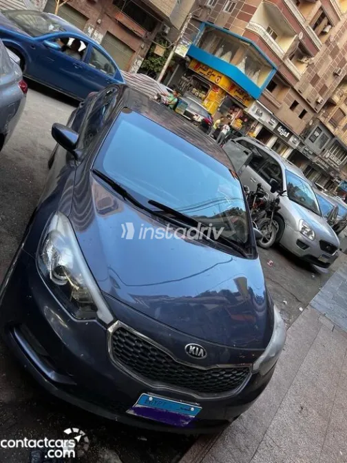 كيا سيراتو 2017 أبيض مستعملة للبيع - 5