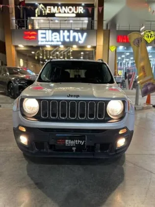 Jeep Renegade 2016 Silver Used for Sale