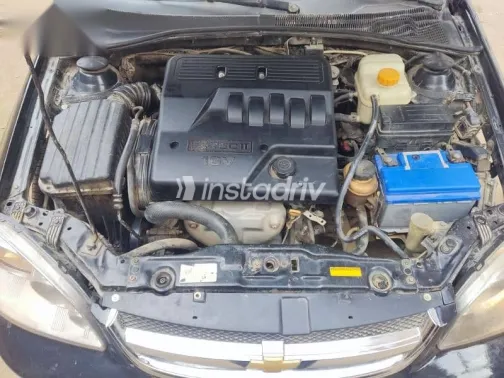 شيفروليه أوبترا 2010 أسود مستعملة للبيع - 2