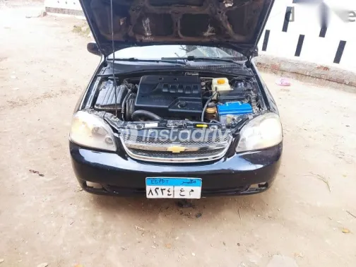 شيفروليه أوبترا 2010 أسود مستعملة للبيع - 3