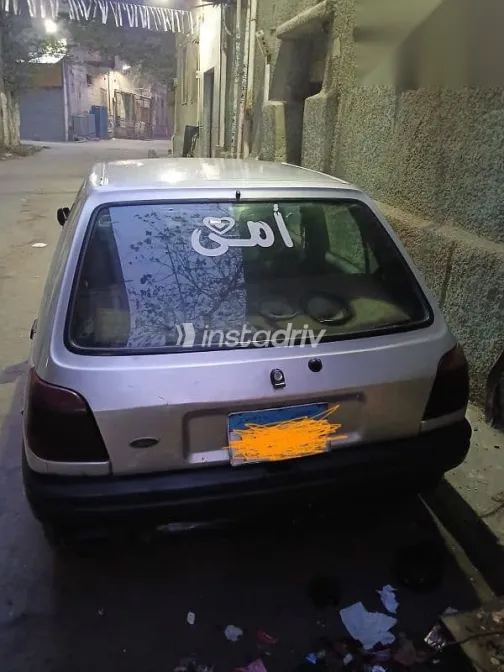 فورد فيستا 1996 فضي مستعملة للبيع - 1