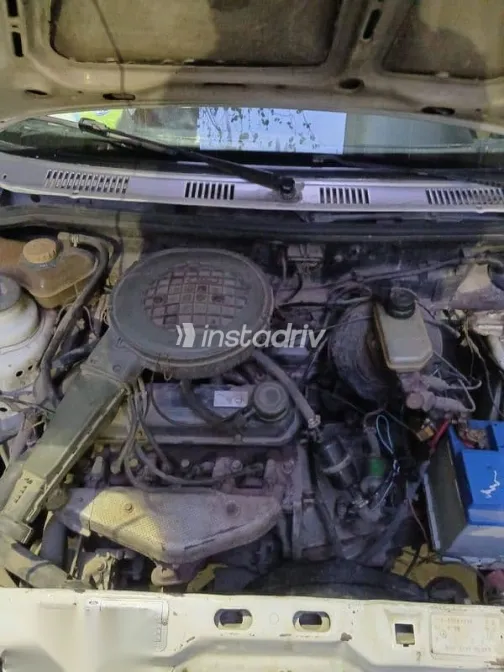 فورد فيستا 1996 فضي مستعملة للبيع - 10