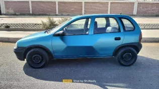 اوبل كورسا 1995 أزرق غامق مستعملة للبيع