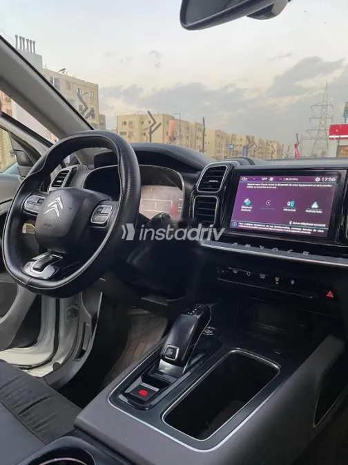 سيتروين C5 2020 أبيض مستعملة للبيع - 4