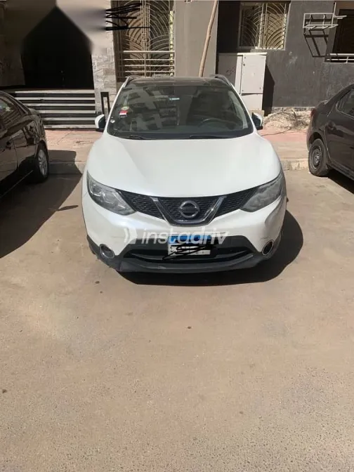 نيسان قشقاي 2017 أبيض مستعملة للبيع - 9