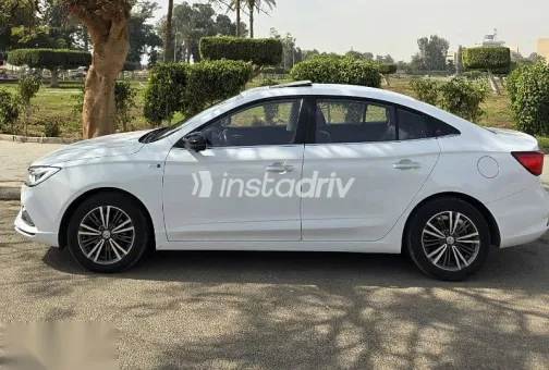 ام جى 5 2021 أبيض مستعملة للبيع - 6