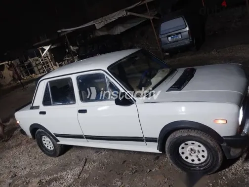 فيات 128 1981 أبيض مستعملة للبيع - 6
