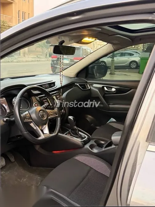 نيسان قشقاي 2019 رمادي مستعملة للبيع - 3