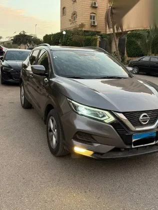 Nissan Qashqai 2019 Gray Used for Sale