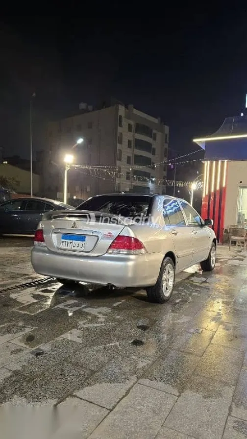 ميتسوبيشي لانسر 2012 ذهبي مستعملة للبيع - 3