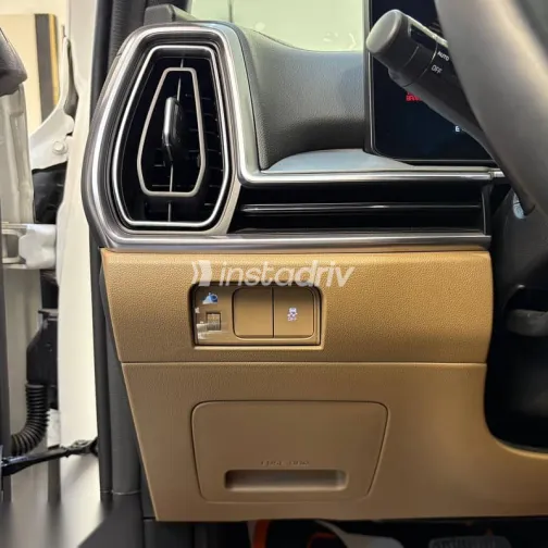 Kia Sorento 2024 White Used for Sale - 7