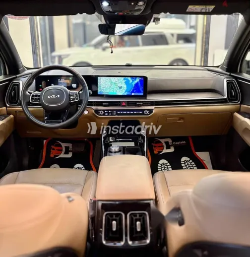 Kia Sorento 2024 White Used for Sale - 9