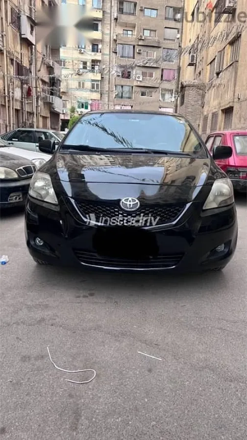 Toyota Yaris 2009 Black Used for Sale - 1
