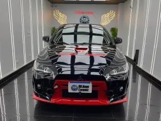 ميتسوبيشي لانسر اى اكس شارك 2015 أبيض مستعملة للبيع