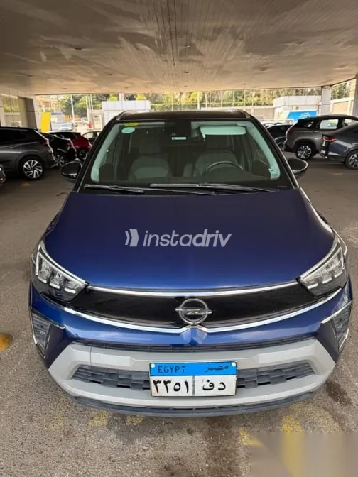 اوبل كروس لاند 2022 أزرق غامق مستعملة للبيع - 1