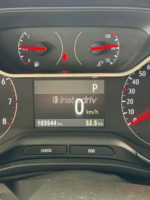 اوبل كروس لاند 2022 أزرق غامق مستعملة للبيع - 6