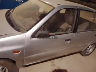 دايهاتسو شاريد 1992 فضي مستعملة للبيع