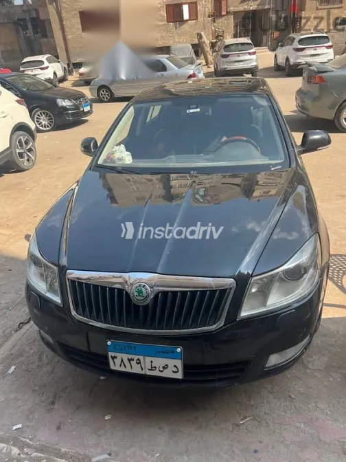 سكودا اوكتافيا 2011 أسود مستعملة للبيع - 1