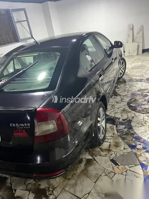 سكودا اوكتافيا 2011 أسود مستعملة للبيع - 6