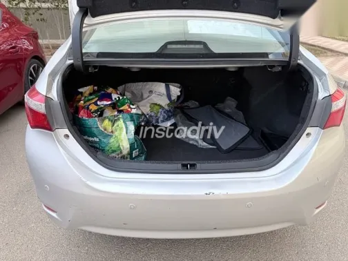 تويوتا كورولا 2015 رمادي مستعملة للبيع - 7