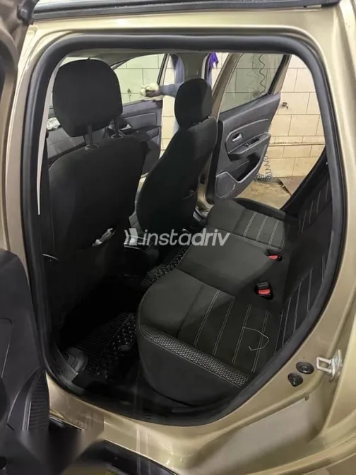 رينو داستر 2019 ذهبي مستعملة للبيع - 4