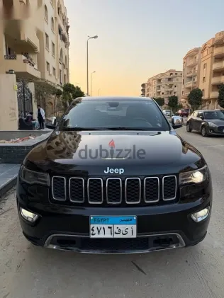 Jeep Cherokee 2021 Black Used for Sale