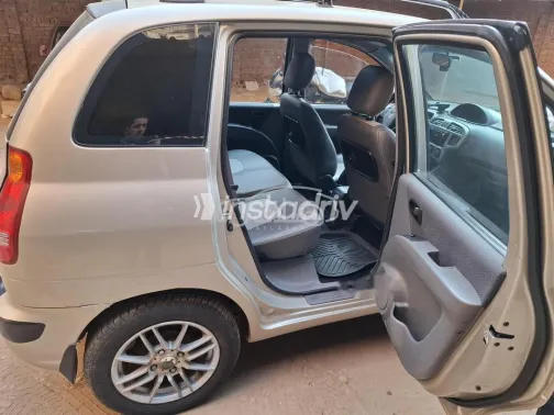 هيونداي ماتريكس 2007 برونزي مستعملة للبيع - 5