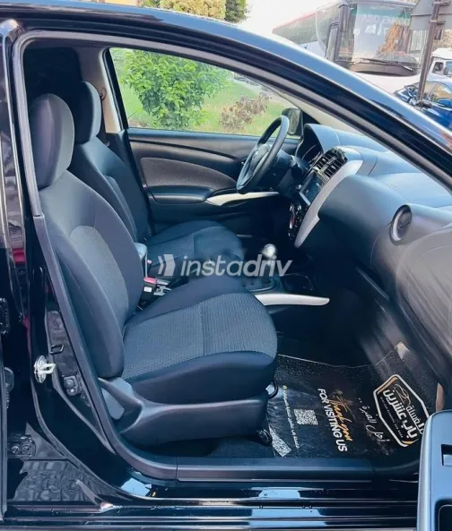 Nissan Sunny 2025 Black Used for Sale - 4