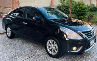 نيسان صنى 2025 أسود مستعملة للبيع