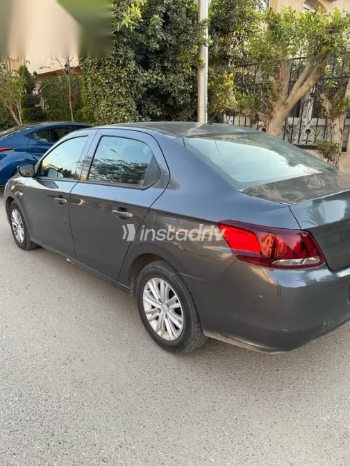 Peugeot 301 2019 Gray Used for Sale - 3