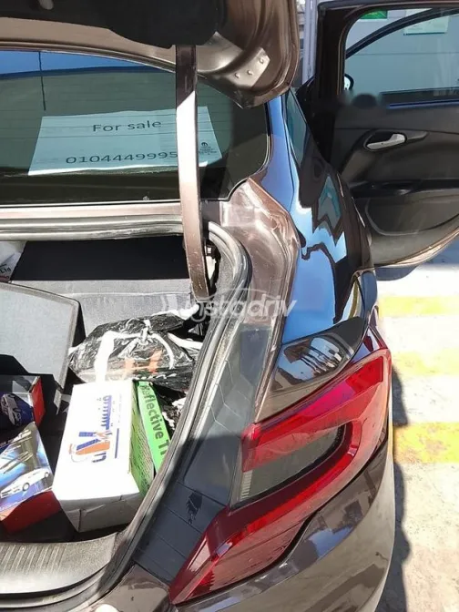 Fiat Tipo 2019 White Used for Sale - 5