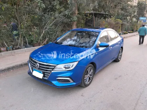 ام جى 5 2021 أبيض مستعملة للبيع - 1