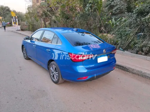 ام جى 5 2021 أبيض مستعملة للبيع - 2