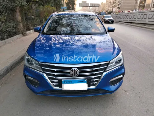 ام جى 5 2021 أبيض مستعملة للبيع - 3