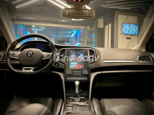 Renault Megane 2018 White Used for Sale - 7