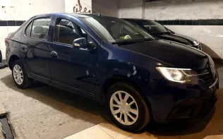 رينو لوجان 2021 أزرق مستعملة للبيع