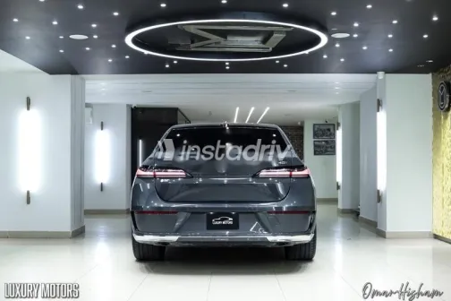 بي ام دبليو 740 2026 رمادي مستعملة للبيع - 4