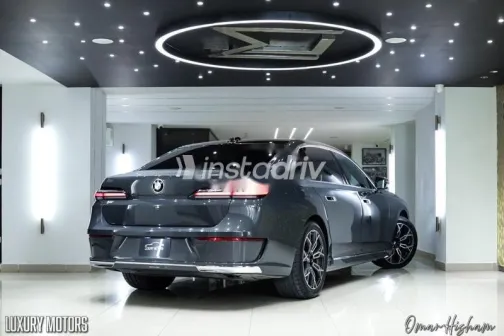 بي ام دبليو 740 2026 رمادي مستعملة للبيع - 5