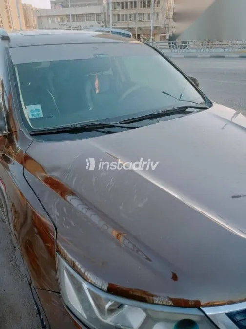 جيلي امجراند 2019 بني مستعملة للبيع - 1