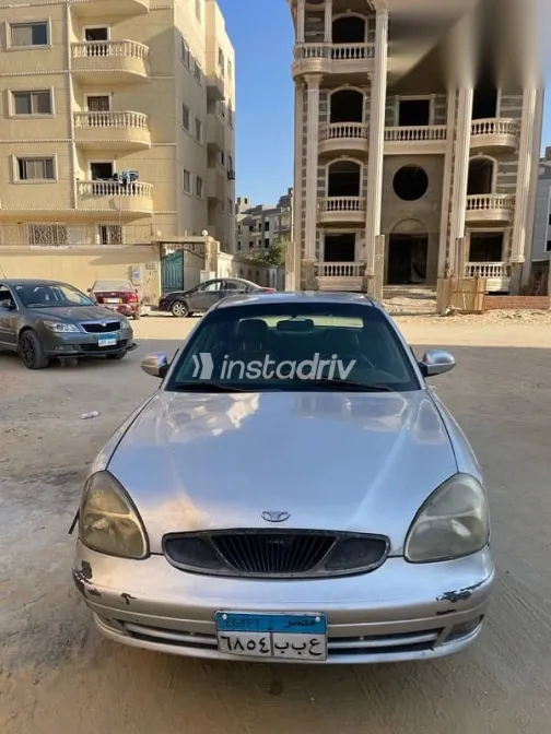 دايو نوبيرا 2004 فضي مستعملة للبيع - 1