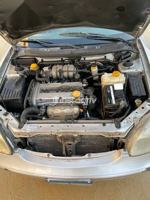 دايو نوبيرا 2004 فضي مستعملة للبيع - 3