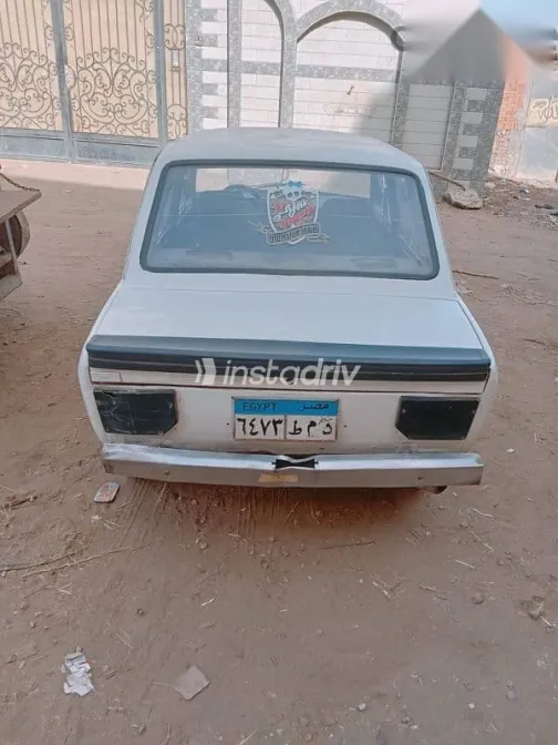 فيات 128 1990 أبيض مستعملة للبيع - 1